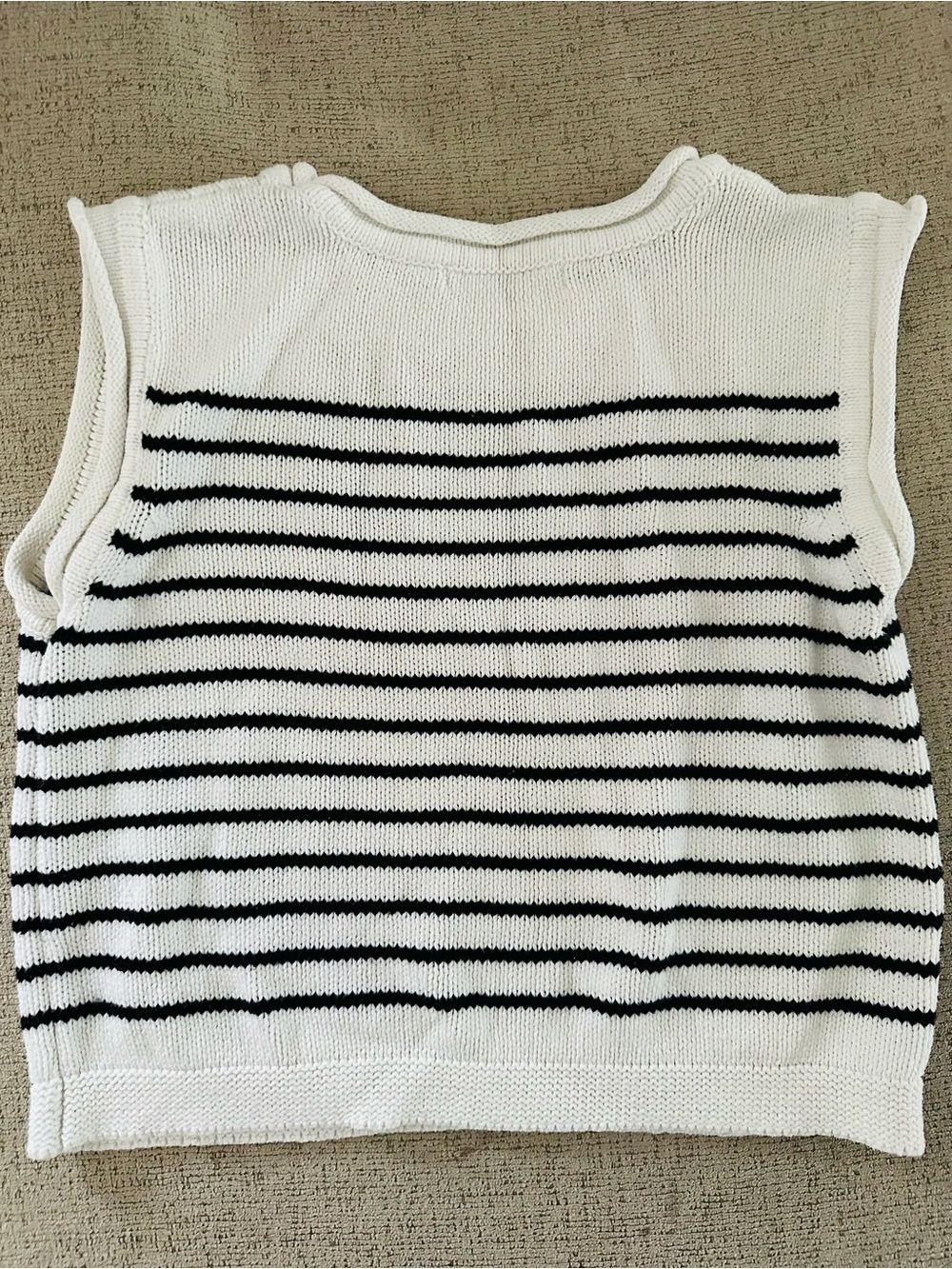 Sleeveless Striped Knit Top - White and Black